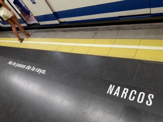 Campañas de Marketing de los protagonistas de la Revolución Digital - narcos no te pases de la raya 1