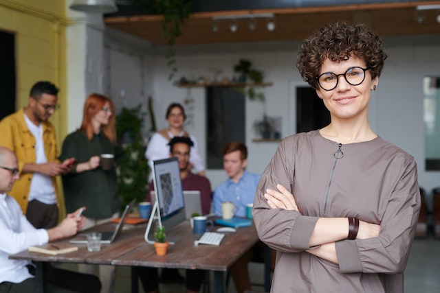 ¿Qué es la Teoría U? Conoce sus características y los procesos de cambio - pexels fauxels 3184405