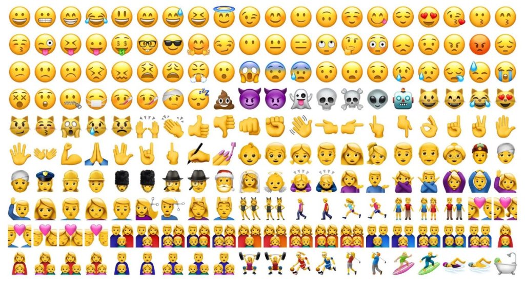 Emojis ¿qué son y qué significan? - emojis social media 1024x554