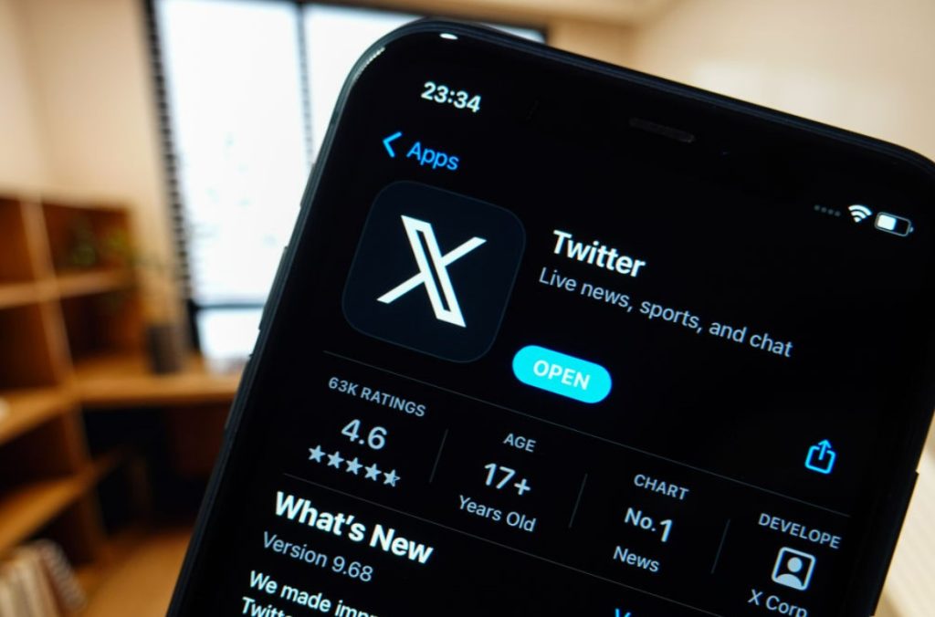 De Twitter a X: ¿Qué se esconde detrás de este rebranding? - rebranding twitter x 3 1024x676