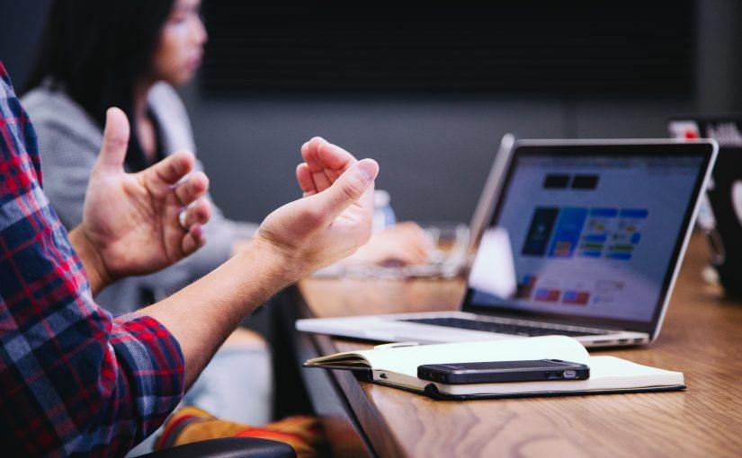 Funciones del Customer Experience Manager ¿por qué es un perfil tan demandado? - headway 537308 unsplash 825x510