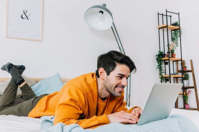 No frenes tu desarrollo: IEBS Garantiza tu educación con la formación online No frenes tu desarrollo: IEBS Garantiza tu educación con la formación online