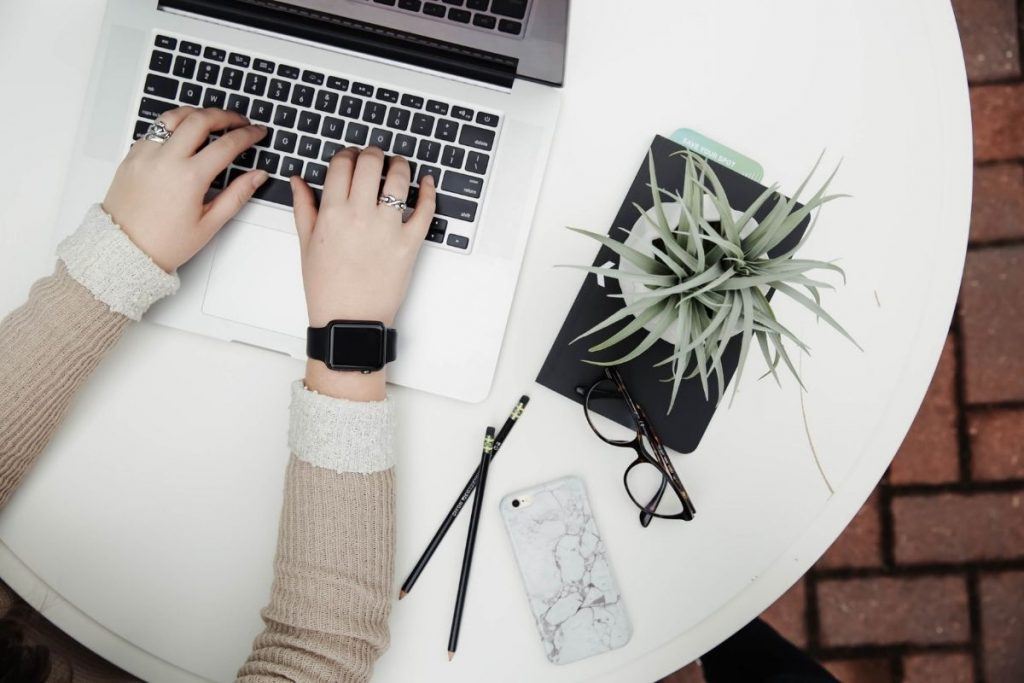 claves para mantenerte conectado con clientes