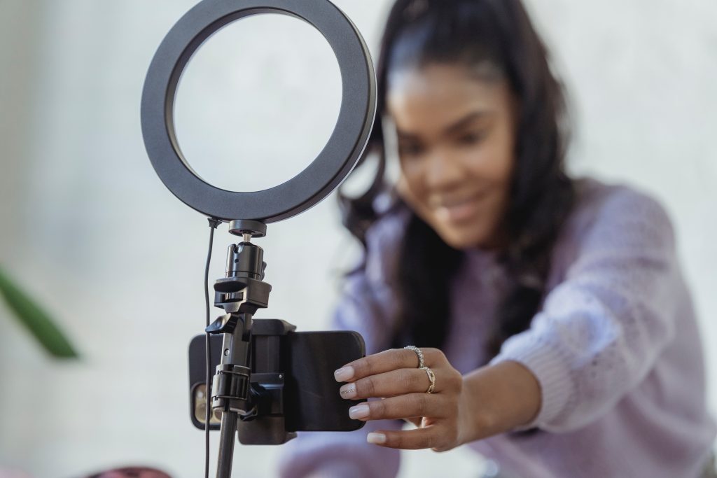Live streaming ecommerce