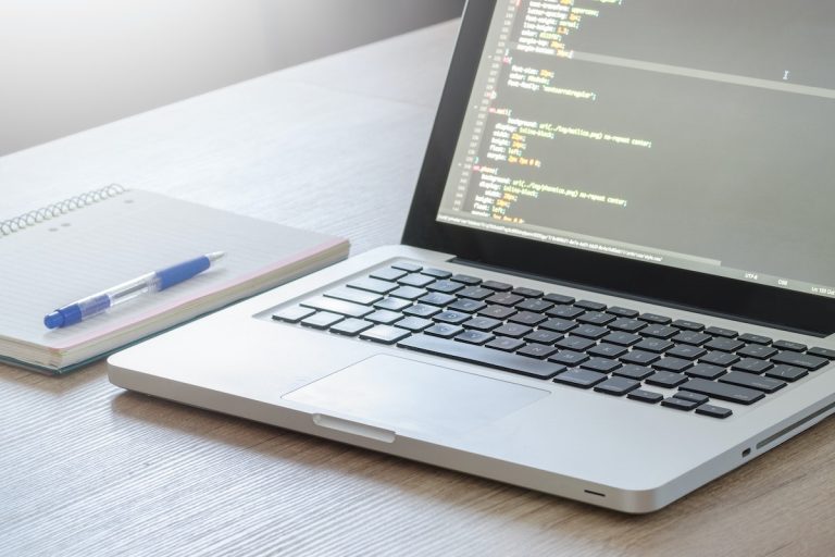 ¿Qué es una API y para qué sirve? Ejemplos reales de uso ¿Qué es una API y para qué sirve? Ejemplos reales de uso