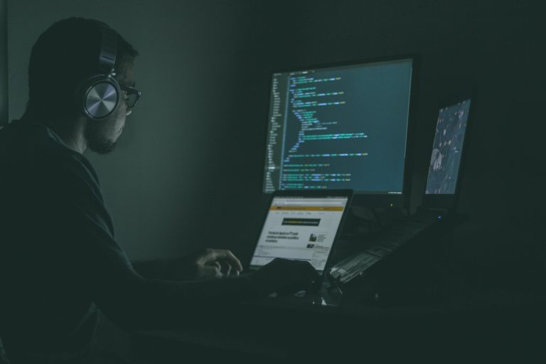 10 Estrategias de prevención de fraude en el comercio electrónico para el 2023 10 Estrategias de prevención de fraude en el comercio electrónico para el 2023