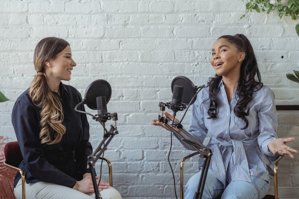 cómo crear un video podcast