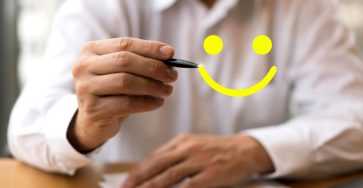 Customer Experience ganadoras para el cliente con IA Generativa - collage concepto experiencia cliente 363x188
