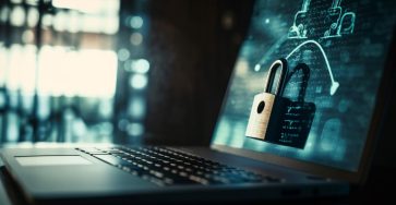 Los 3 perfiles tecnológicos más demandados este 2024 - sistema seguridad bloquea datos seguridad informatica generados ia 1 2 363x188