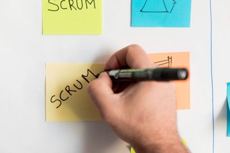 ¿Qué diferencias hay entre Scrum y Kanban?
