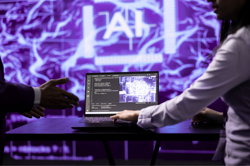 Por qué la inteligencia artificial está transformando más a los trabajos cualificados que a los rutinarios Por qué la inteligencia artificial está transformando más a los trabajos cualificados que a los rutinarios - Portadas blog 1 1 1024x683