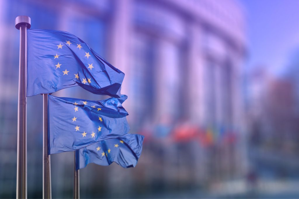 AI Act 2026: La UE retrasa el cumplimiento de la IA de alto riesgo a diciembre de 2027 AI Act 2026: La UE retrasa el cumplimiento de la IA de alto riesgo a diciembre de 2027 - Portadas blog 1024x683